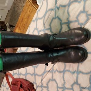 Arturo Chiang moto style black leather boots.